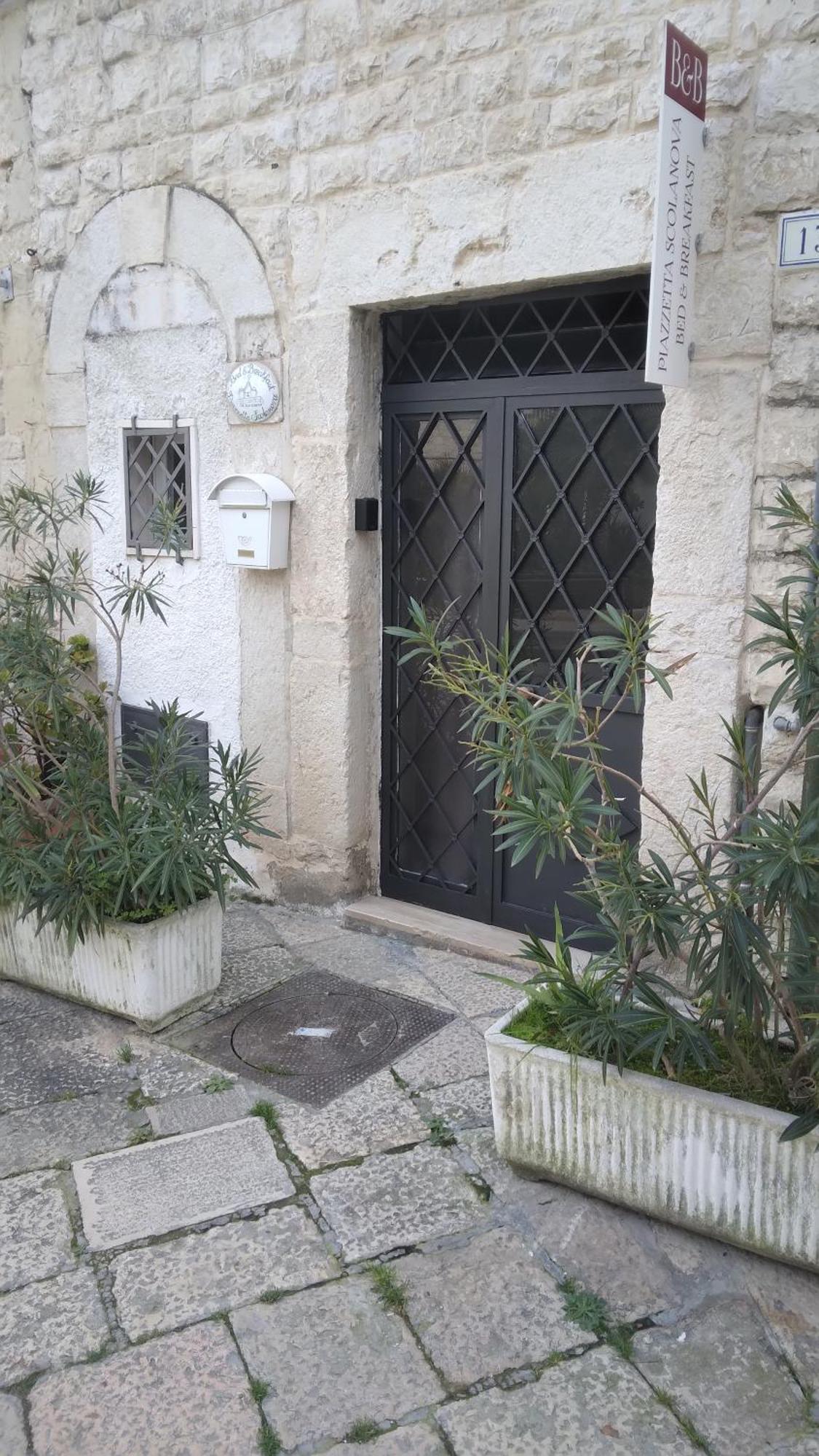 Bed and Breakfast Piazzetta Scolanova à Trani Extérieur photo